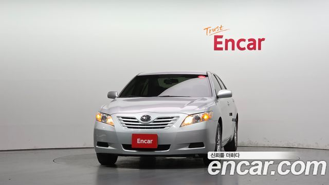 Toyota Camry Hybrid — пробег 37 041 км — фото 3 из 5