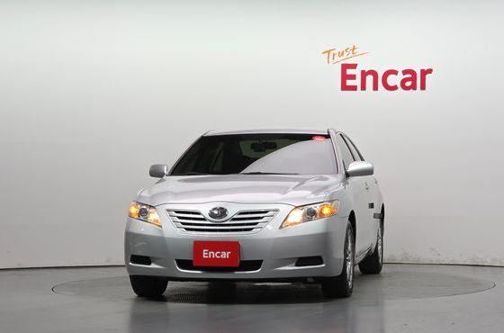 Toyota Camry Hybrid — пробег 37 041 км — фото 3 из 5