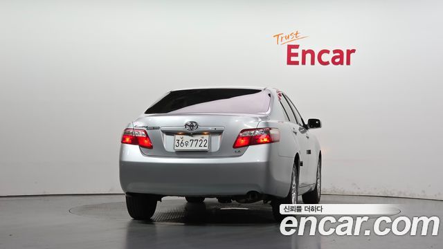 Toyota Camry Hybrid — пробег 37 041 км — фото 4 из 5