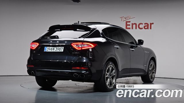 Maserati Levante 3.0 Diesel AWD GranSport — пробег 79 482 км — фото 2 из 5