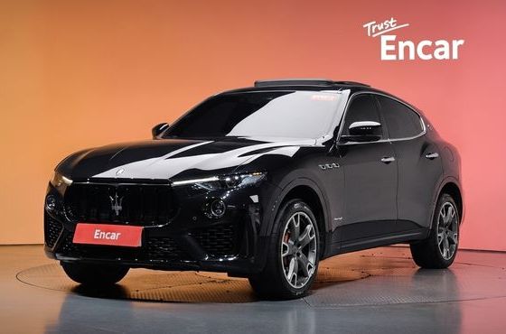 Maserati Levante 3.0 Diesel AWD GranSport — пробег 79 482 км — фото 1 из 5