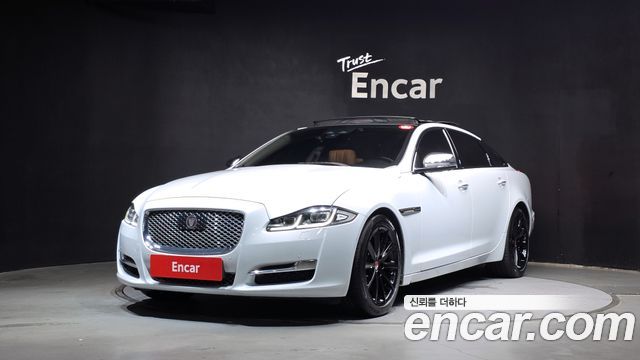 Jaguar XJ 3.0D Premium Luxury LWB X351 — пробег 123 822 км — фото 1 из 5