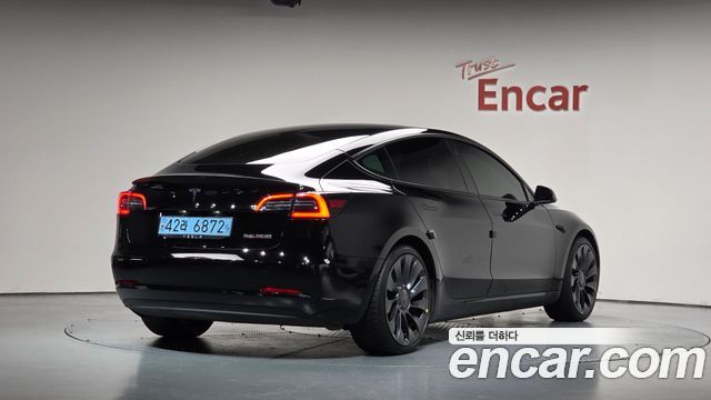 Tesla Model 3 Performance AWD — пробег 85 450 км — фото 2 из 5