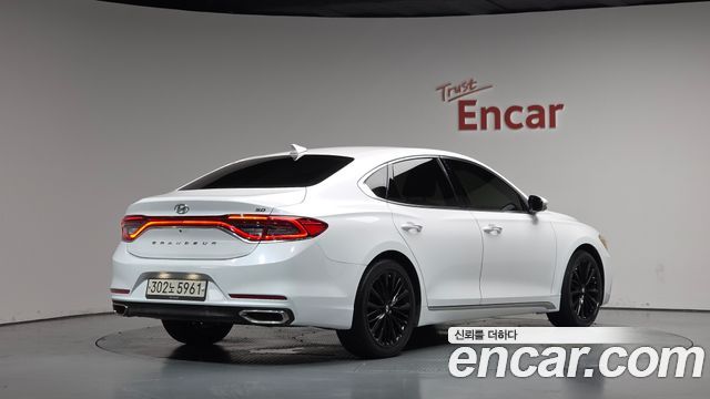 Hyundai Grandeur из Кореи Encar