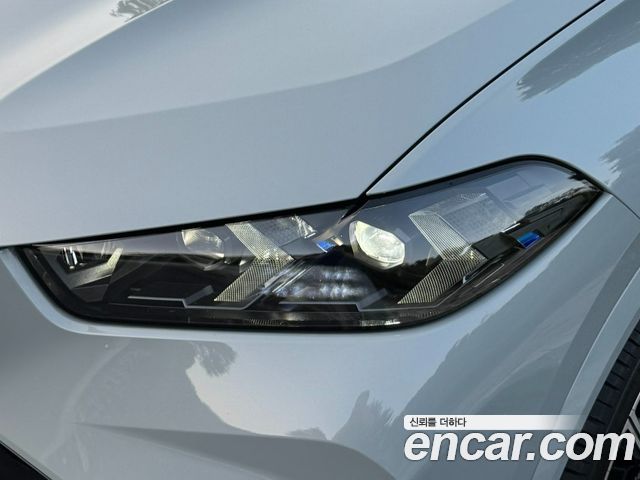 BMW X5 M60i — пробег 14 000 км — фото 4 из 5