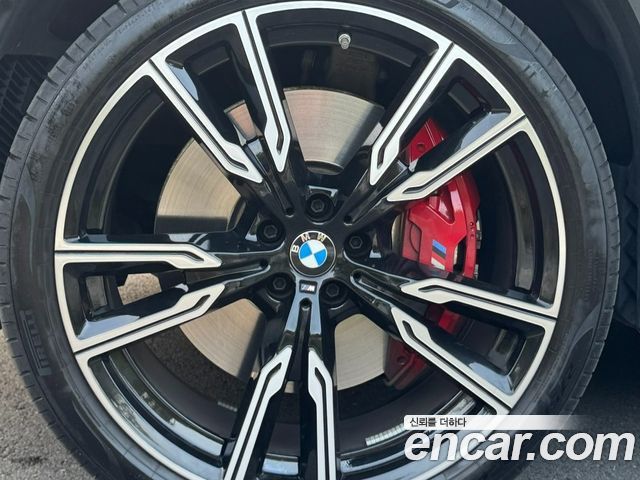 BMW X5 M60i — пробег 14 000 км — фото 5 из 5