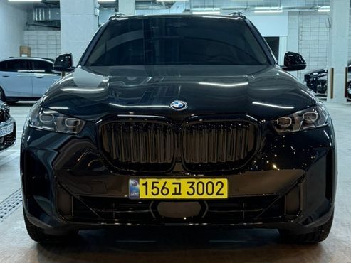 BMW X5 xDrive 40i xLine — пробег 2 860 км — фото 1 из 5