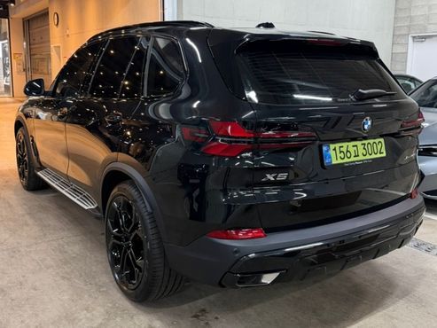 BMW X5 xDrive 40i xLine — пробег 2 860 км — фото 2 из 5