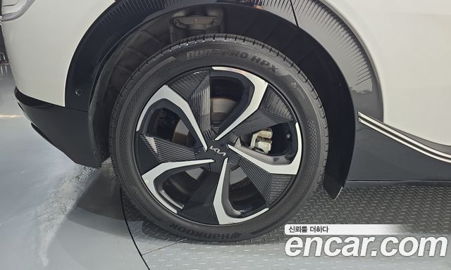 Kia EV6 из Кореи Encar