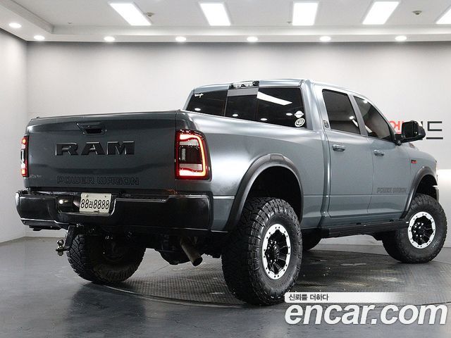 Dodge Ram Pick Up 6.4 — пробег 32 431 км — фото 3 из 5