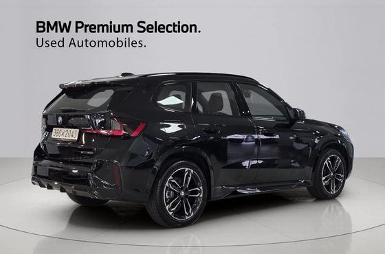 BMW X1 sDrive 20i M Sport — пробег 4 289 км — фото 2 из 5