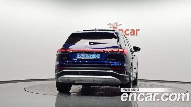 Audi Q4 e-tron 45 Premium — пробег 25 100 км — фото 4 из 5