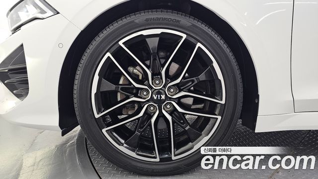 Kia K5 из Кореи Encar