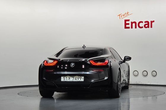BMW i8 Coupe — пробег 59 782 км — фото 4 из 5