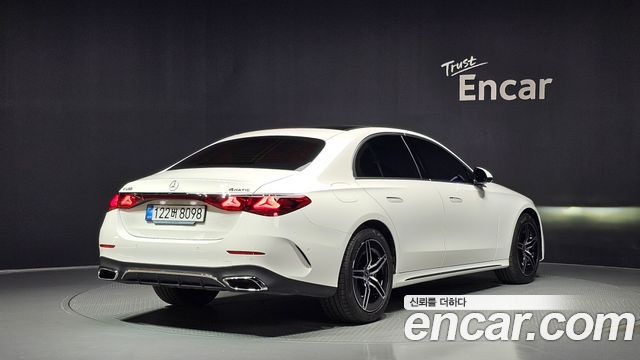 Mercedes-Benz E-Class из Кореи Encar