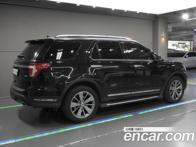 Ford Explorer 2.3 Limited 4WD 5th — пробег 192 265 км — фото 2 из 5