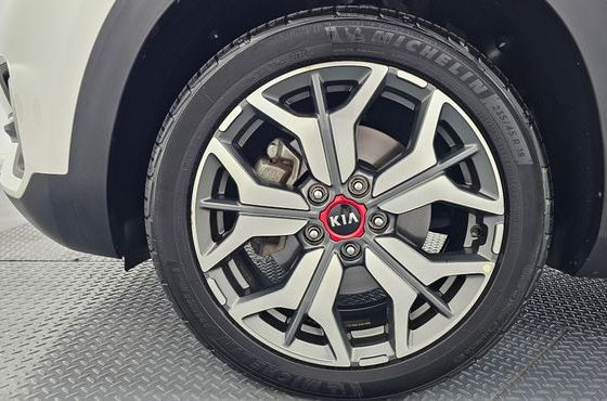 Kia Seltos Gasoline 1.6 Turbo 2WD Signature — пробег 71 765 км — фото 5 из 5