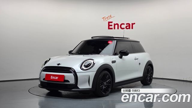 Mini Cooper 클래식 플러스 3rd — пробег 18 110 км — фото 1 из 5