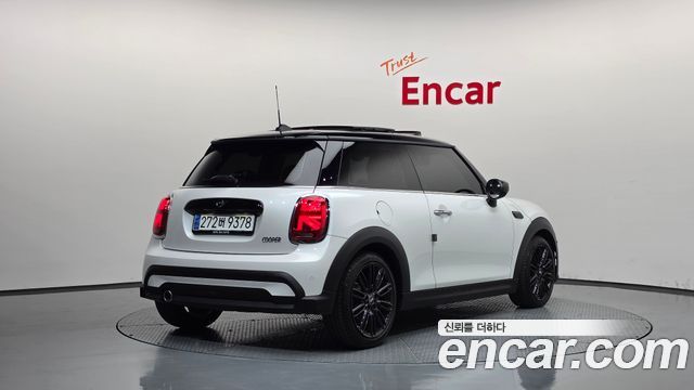 Mini Cooper 클래식 플러스 3rd — пробег 18 110 км — фото 2 из 5