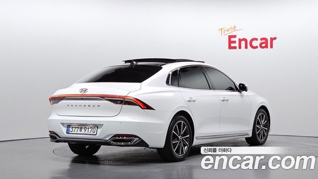 Hyundai Grandeur из Кореи Encar