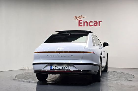 Hyundai Grandeur Calligraphy — пробег 19 497 км — фото 4 из 5