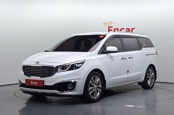 Kia Carnival 9-seater Prestige — пробег 184 123 км — фото 1 из 5