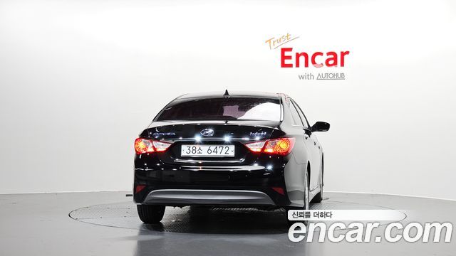 Hyundai Sonata 2.0 Smart — пробег 61 270 км — фото 4 из 5