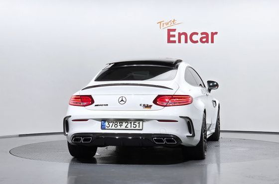 Mercedes-Benz C-Class C63 AMG Coupe — пробег 77 284 км — фото 4 из 5