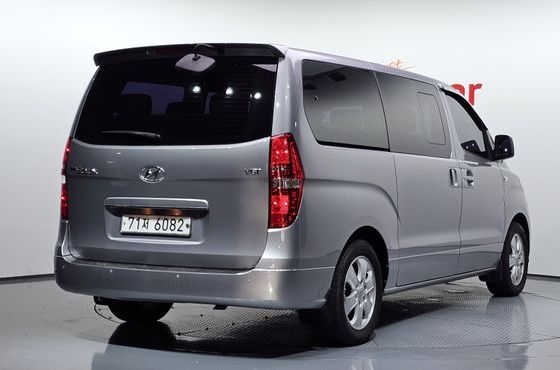 Hyundai Starex Wagon 12-Seater Modern — пробег 75 672 км — фото 2 из 5
