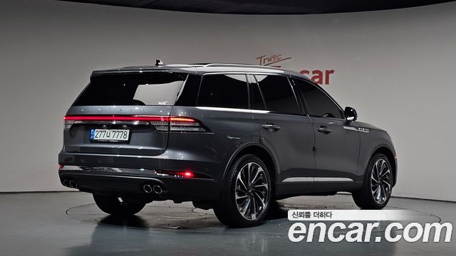 Lincoln Aviator 3.0 Reserve  AWD — пробег 51 677 км — фото 2 из 5