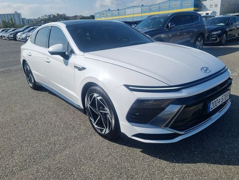 Hyundai Sonata Inspiration — пробег 7 500 км — фото 2 из 5