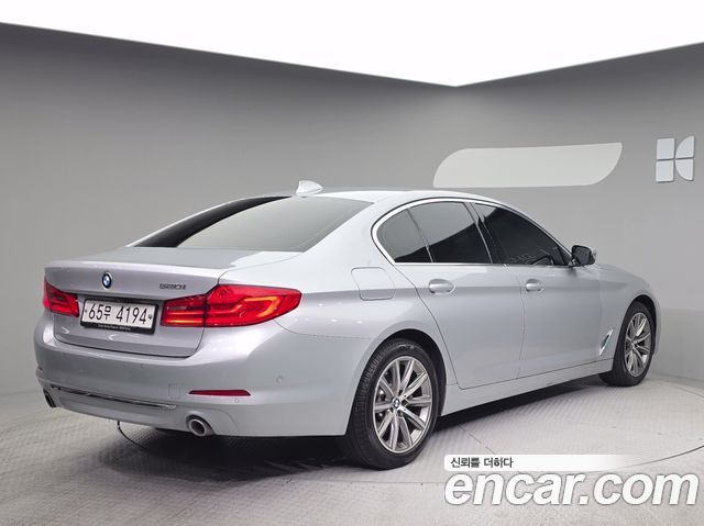 BMW 5-Series из Кореи Encar