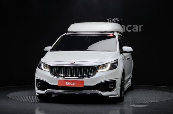 Kia Carnival Gasoline 9-seater Hi-Limousine Noblesse — пробег 114 122 км — фото 3 из 5