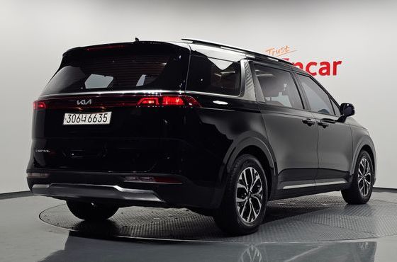 Kia Carnival Diesel 9-Seater Noblesse — пробег 129 496 км — фото 2 из 5