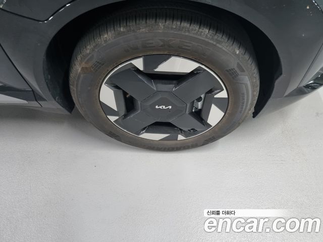 Kia EV5 Long Range 2WD Earth — пробег 9 000 км — фото 5 из 5