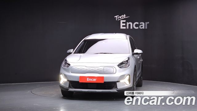 Kia Niro Air — пробег 128 762 км — фото 3 из 5
