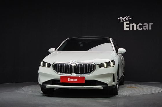 BMW 5-Series 523d xDrive — пробег 38 816 км — фото 3 из 5