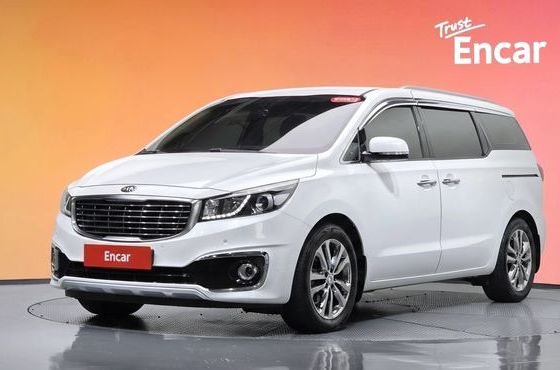 Kia Carnival 9-seater Prestige — пробег 169 183 км — фото 1 из 5