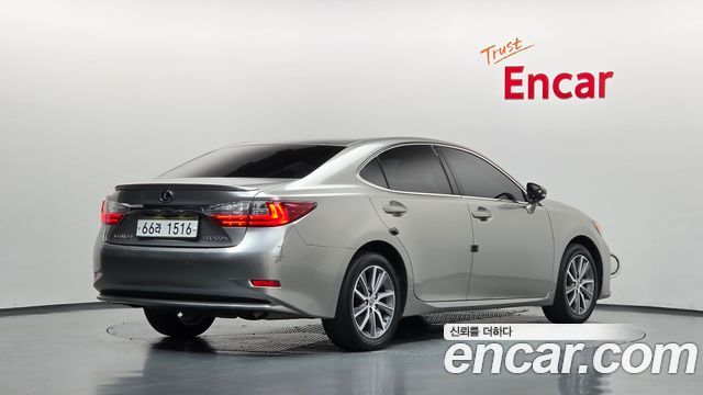 Lexus ES из Кореи Encar