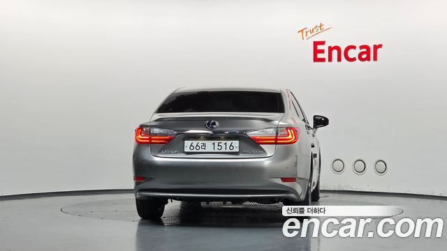 Lexus ES из Кореи Encar