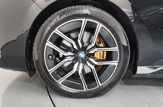 BMW i7 xDrive 60 M sport — пробег 62 897 км — фото 5 из 5