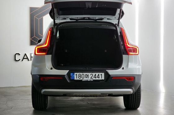 Volvo XC40 B4 Ultimate Bright — пробег 8 158 км — фото 5 из 5