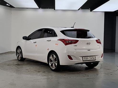 Hyundai i30 Diesel 1.6 VGT PYL — пробег 136 000 км — фото 3 из 5