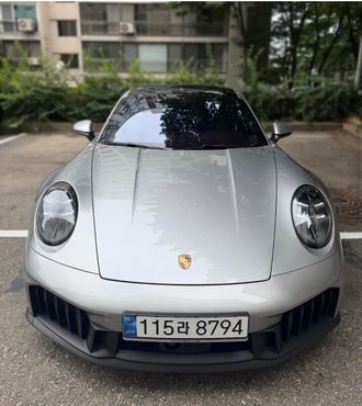Porsche 911 Carrera GTS — пробег 6 780 км — фото 1 из 5