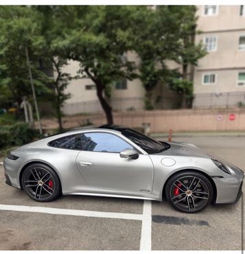 Porsche 911 Carrera GTS — пробег 6 780 км — фото 3 из 5