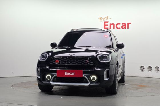 Mini Countryman ALL4 Classic Launch Pack 2nd — пробег 80 945 км — фото 3 из 5