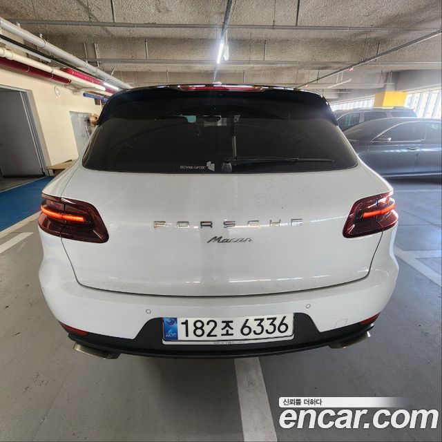 Porsche Macan из Кореи Encar
