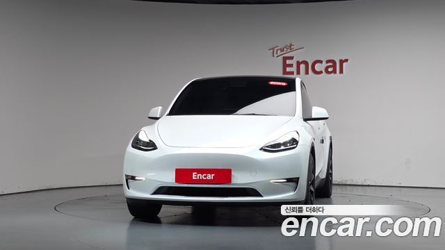 Tesla Model Y Long Range AWD — пробег 97 086 км — фото 3 из 5