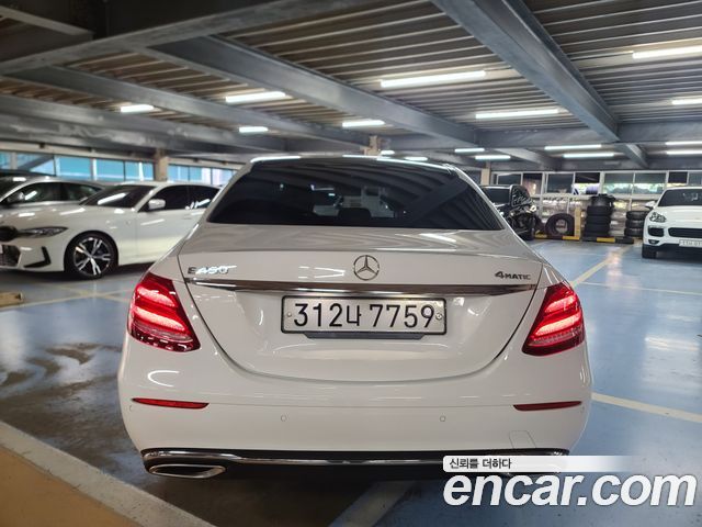 Mercedes-Benz E-Class из Кореи Encar