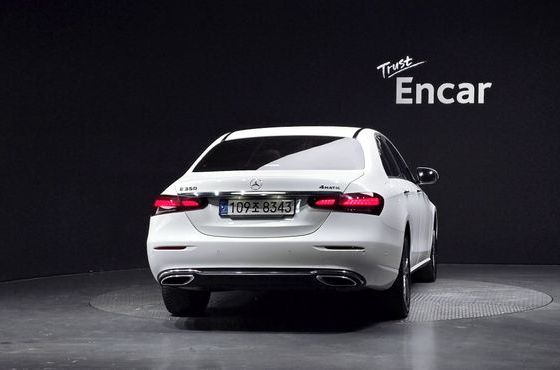Mercedes-Benz E-Class E350 4MATIC Avantgarde — пробег 50 403 км — фото 4 из 5